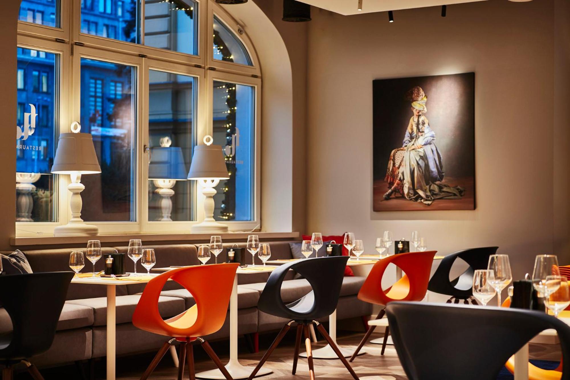 Hotel Indigo Warsaw Nowy Swiat By Ihg Екстериор снимка