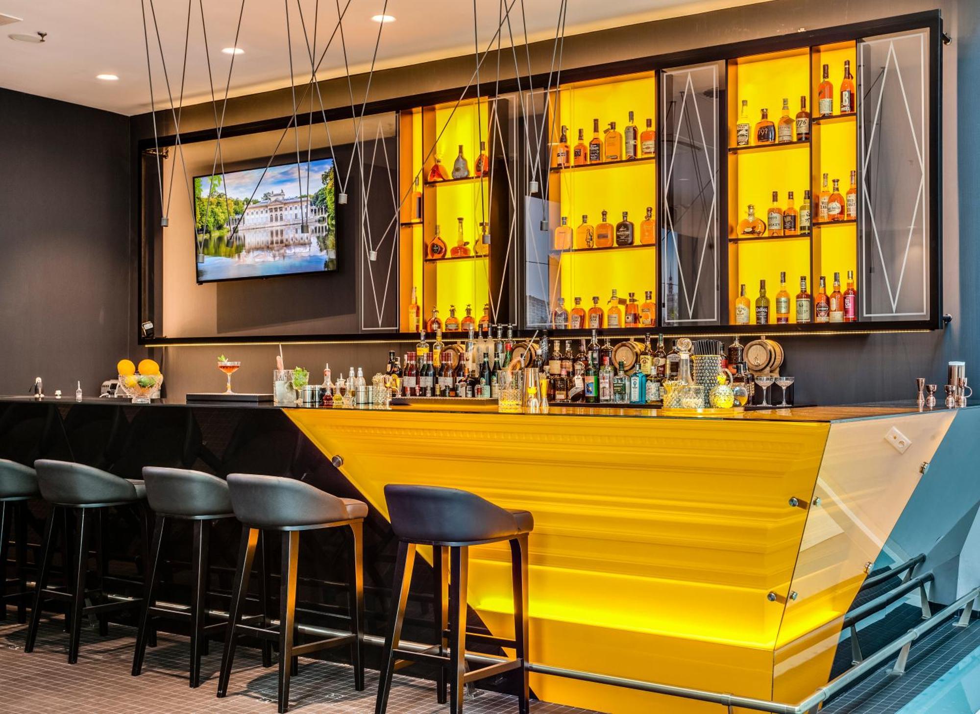 Hotel Indigo Warsaw Nowy Swiat By Ihg Екстериор снимка