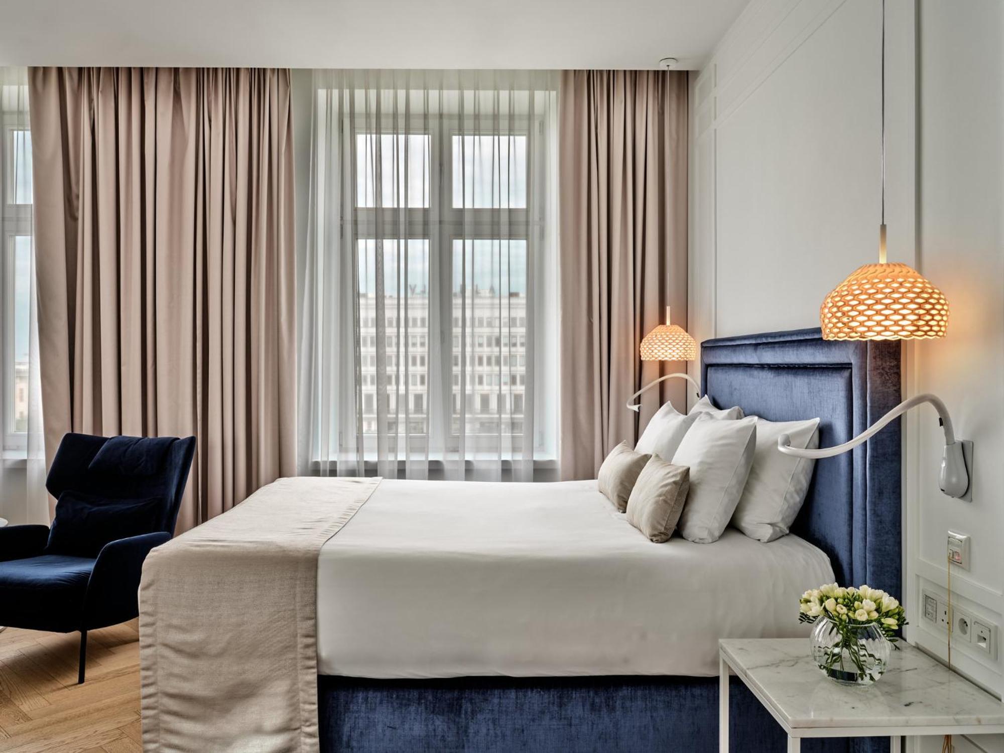Hotel Indigo Warsaw Nowy Swiat By Ihg Екстериор снимка