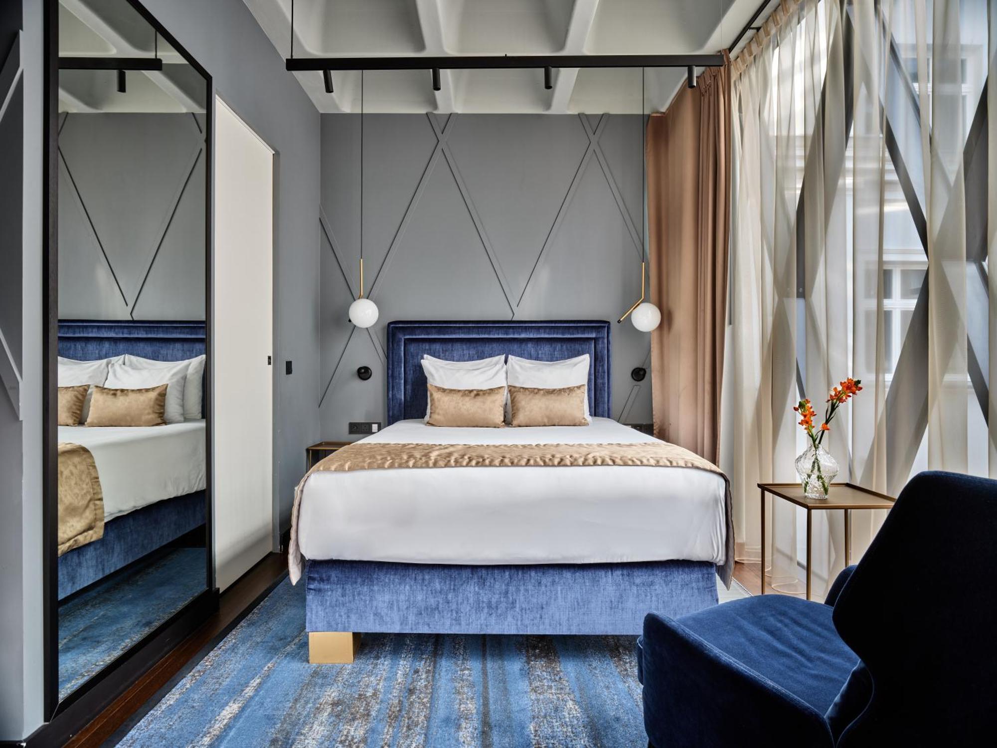 Hotel Indigo Warsaw Nowy Swiat By Ihg Екстериор снимка