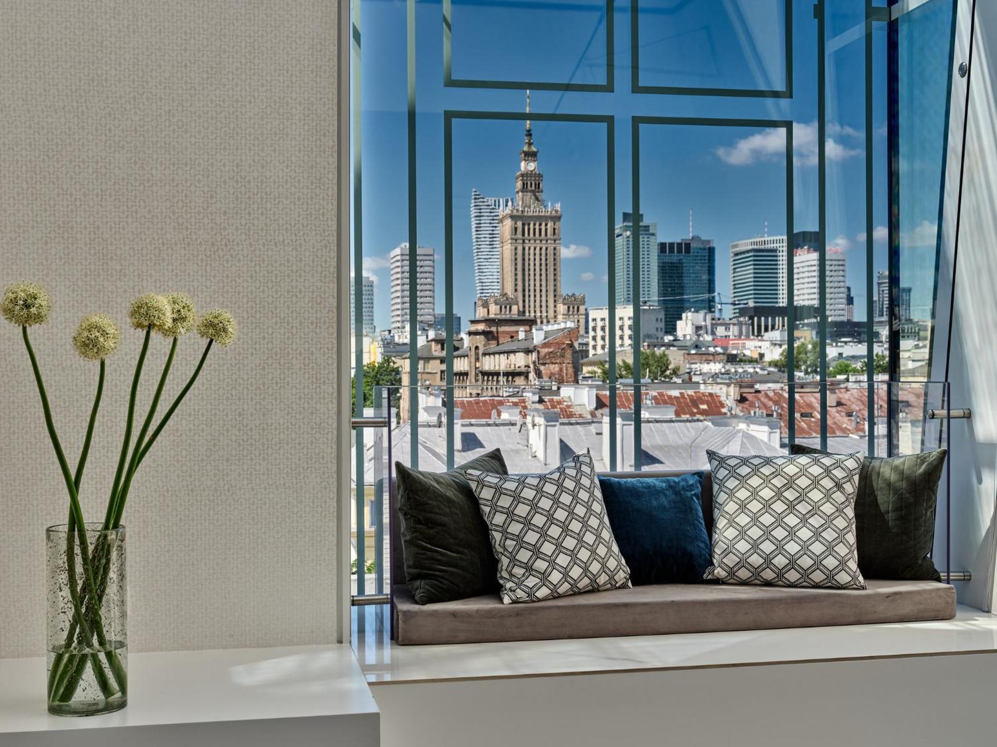 Hotel Indigo Warsaw Nowy Swiat By Ihg Екстериор снимка