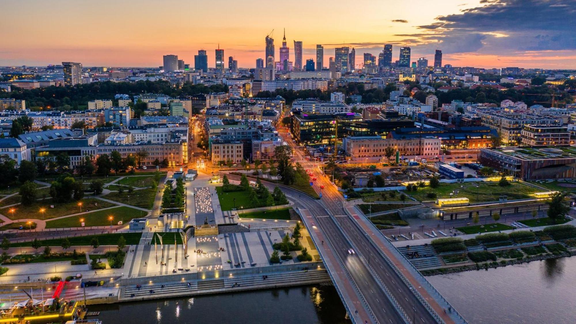 Hotel Indigo Warsaw Nowy Swiat By Ihg Екстериор снимка